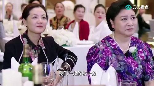新娘吃瓜尖叫视频播放全集,视频播放全集揭秘甜蜜婚礼幕后趣事