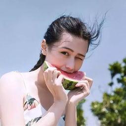 吃瓜女孩头像上色教程视频,吃瓜女孩头像教程大揭秘